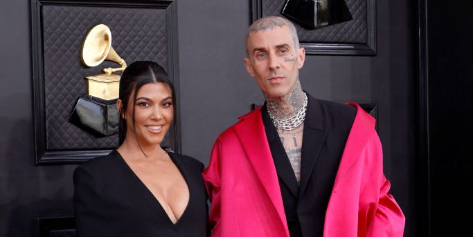 Surprise ! Kourtney Kardashian et Travis Barker se sont mariés à Las Vegas !