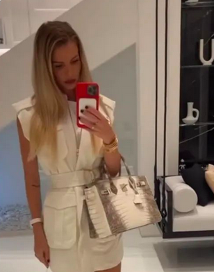  Jessica Thivenin et son sac Hermès @Instagram