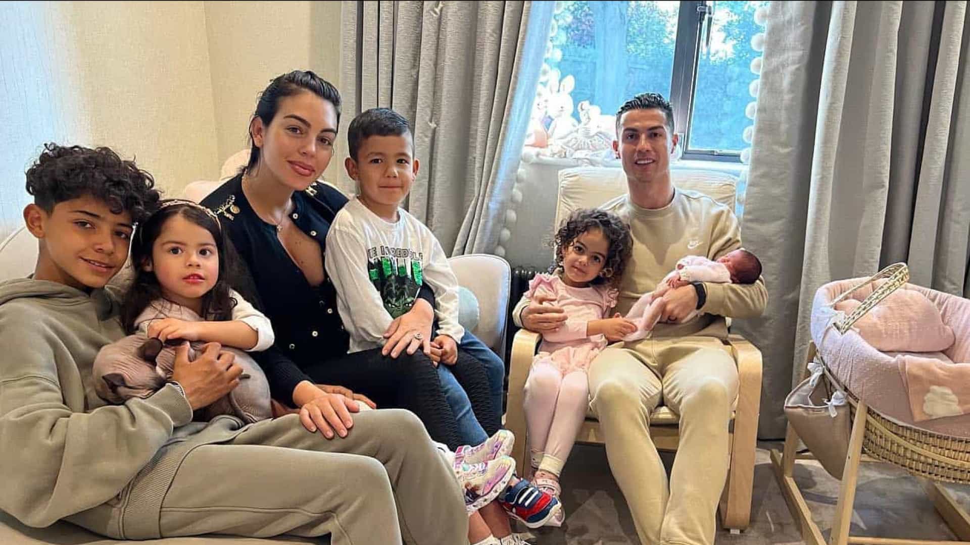 Cristiano Ronaldo et Georgina Rodriguez parents : ils dévoilent le visage et le prénom de leur fille