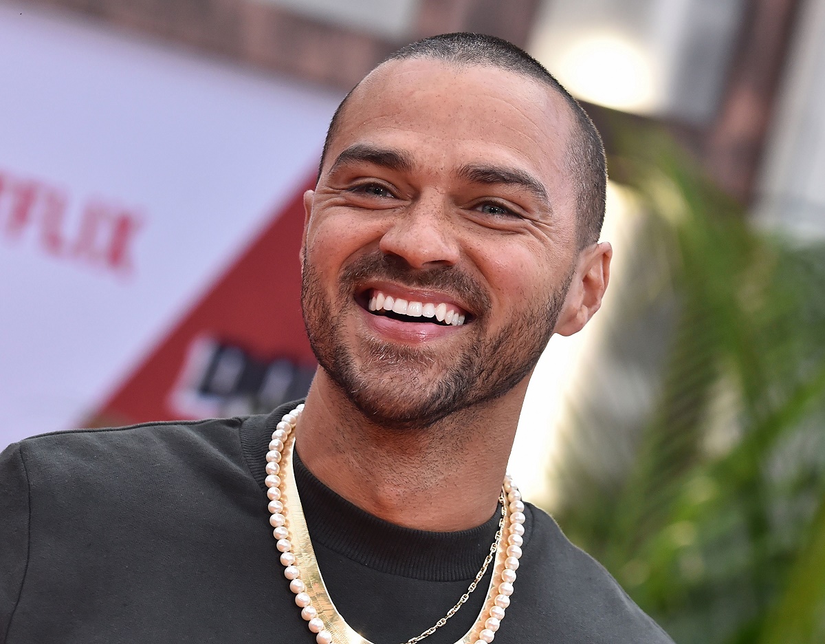 Jesse Williams réagit aux images de lui nu sur scène : "Je ne suis pas abattu"