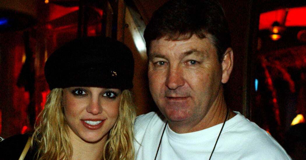  Britney Spears et son père @BestImage