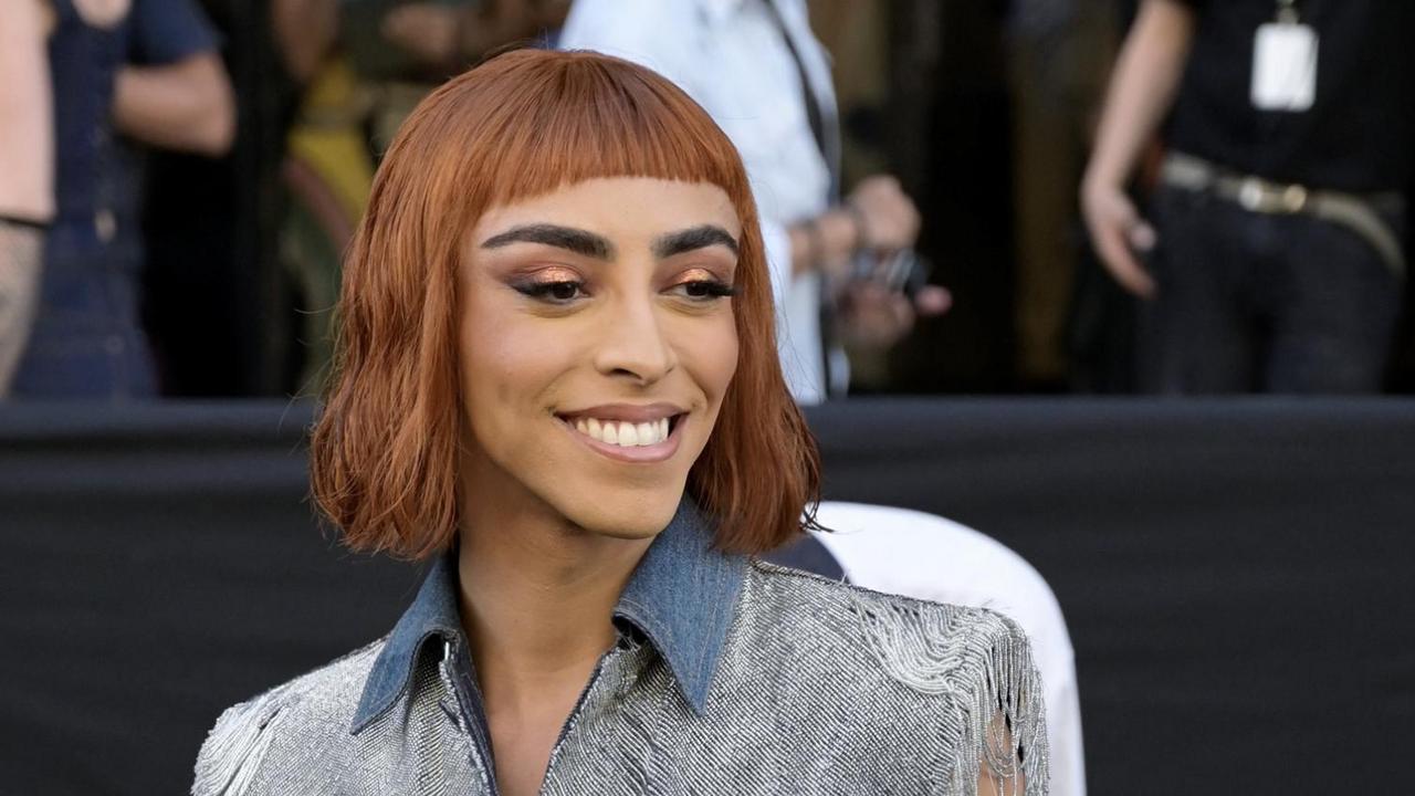 Bilal Hassani intègre le jury de Danse avec les Stars : le chanteur réagit à la nouvelle !