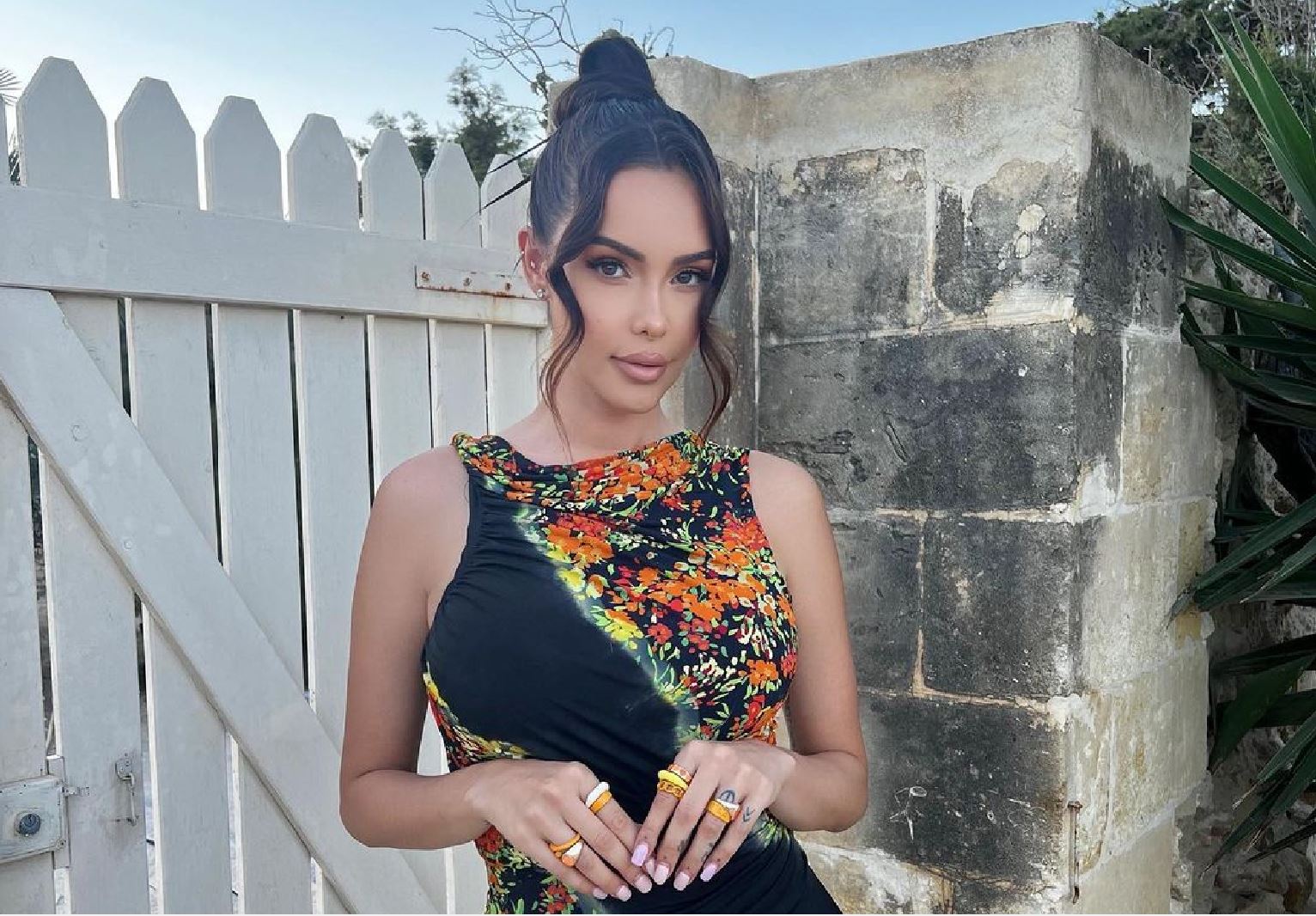 Nabilla &quot;une grande gueule&quot; : ses professeurs révèlent ce qu’ils pensaient d’elle