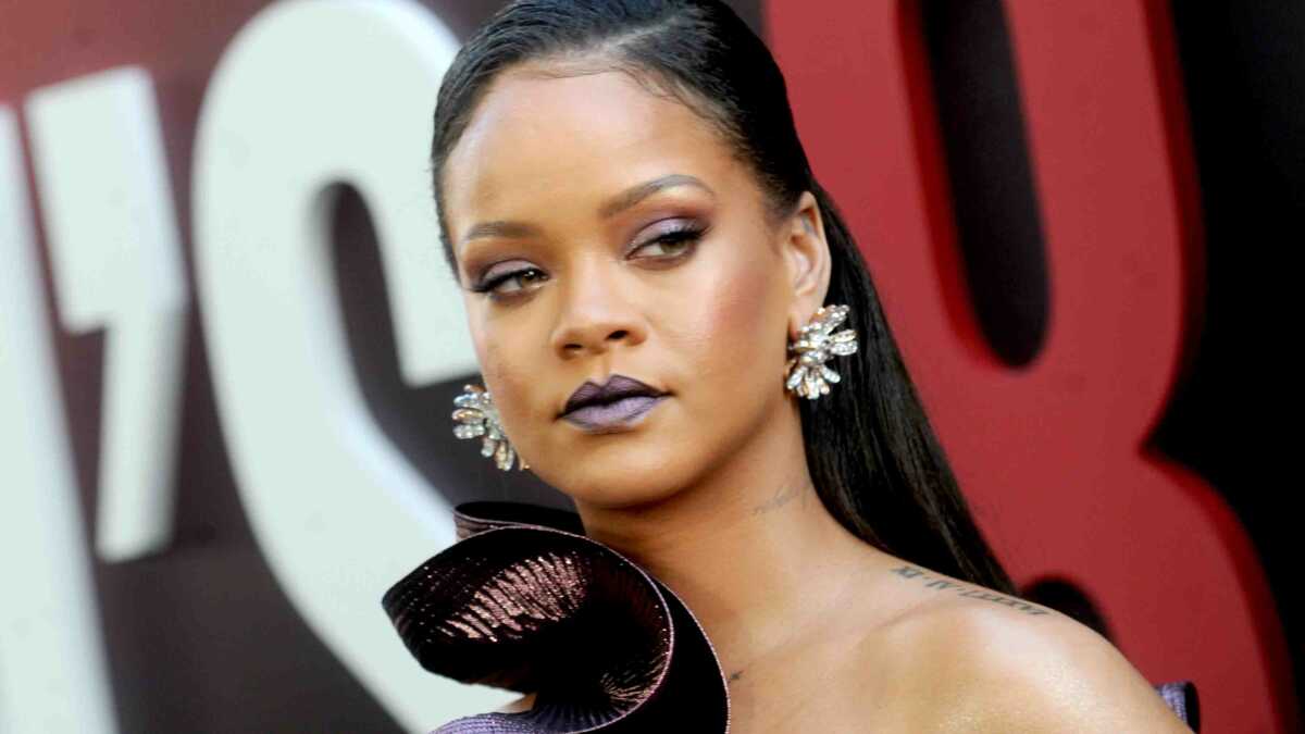 Rihanna propose du ketchup à la vente dans sa nouvelle gamme de cosmétiques