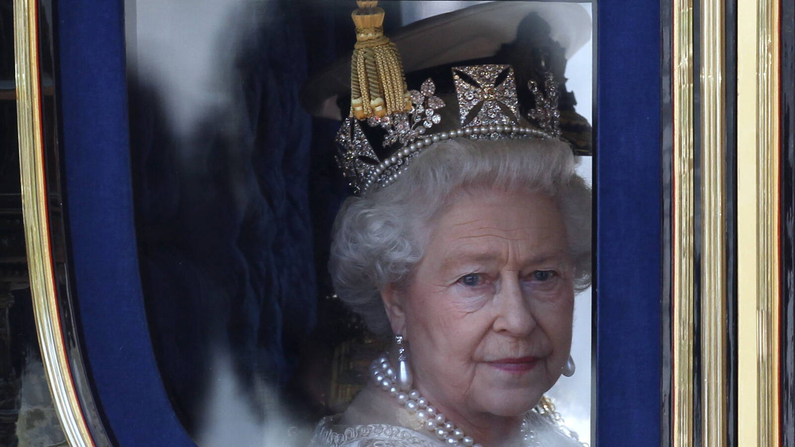 La reine Elizabeth II &quot;morte à cause d'un coeur brisé&quot; : ces tristes confidences