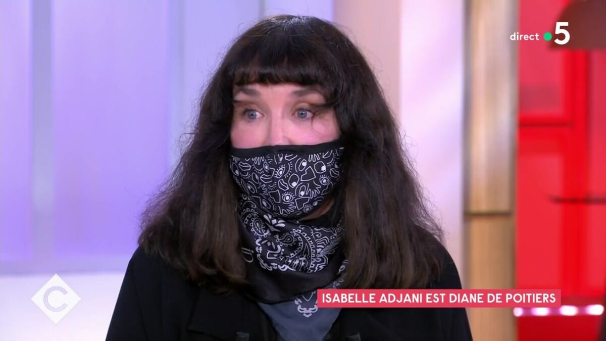 Isabelle Adjani :&nbsp;pourquoi la comédienne était masquée sur le plateau de C à vous