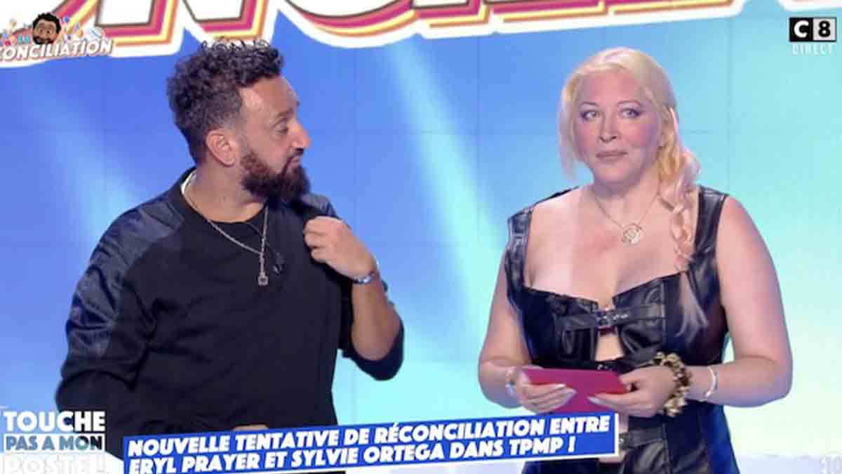 Loana s’imagine avec Cyril Hanouna : &quot;Il pourrait me faire rire avant, pendant et après l’amour&quot;