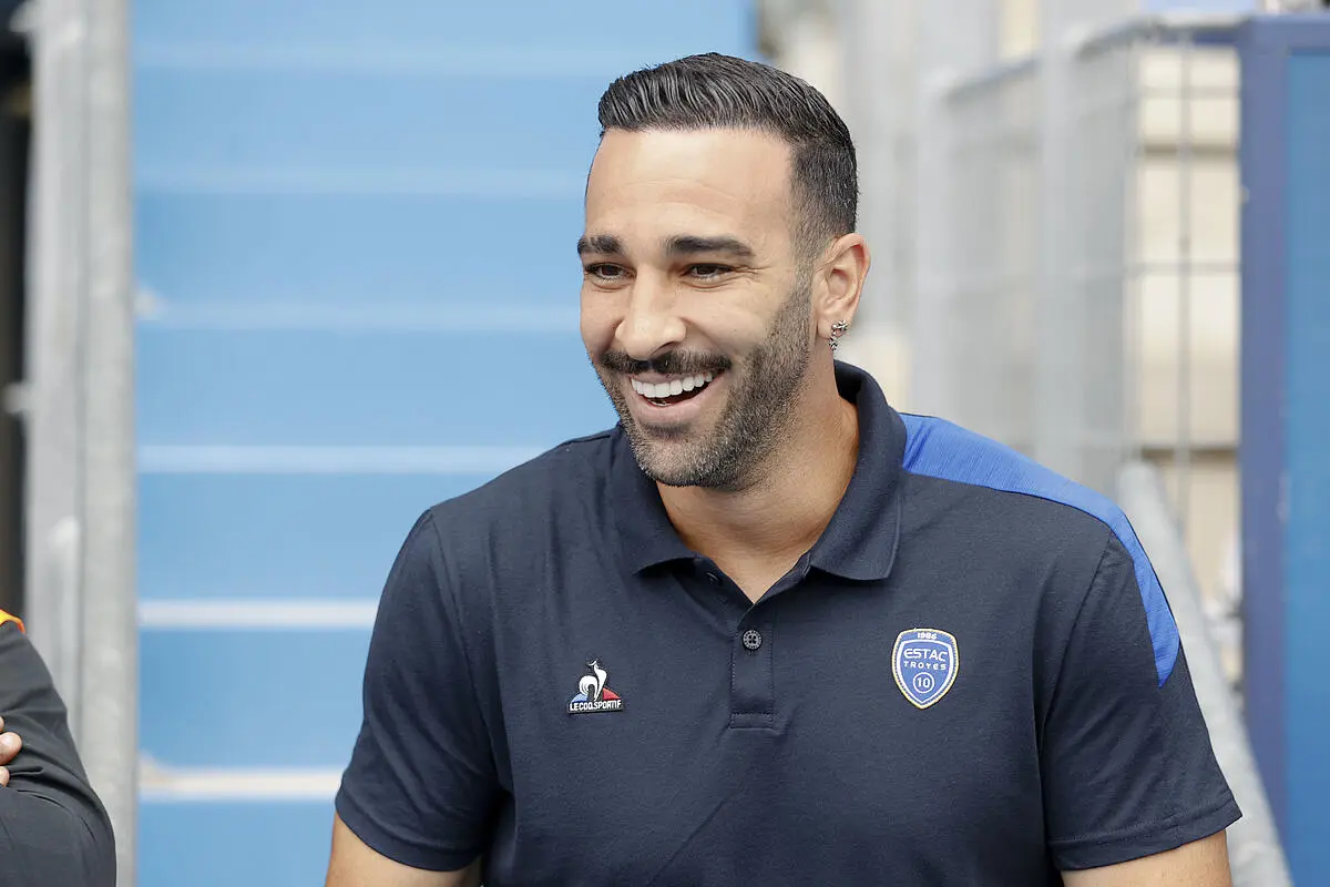 Adil Rami taclé par des joueurs argentins : il réplique et ça vaut le détour !