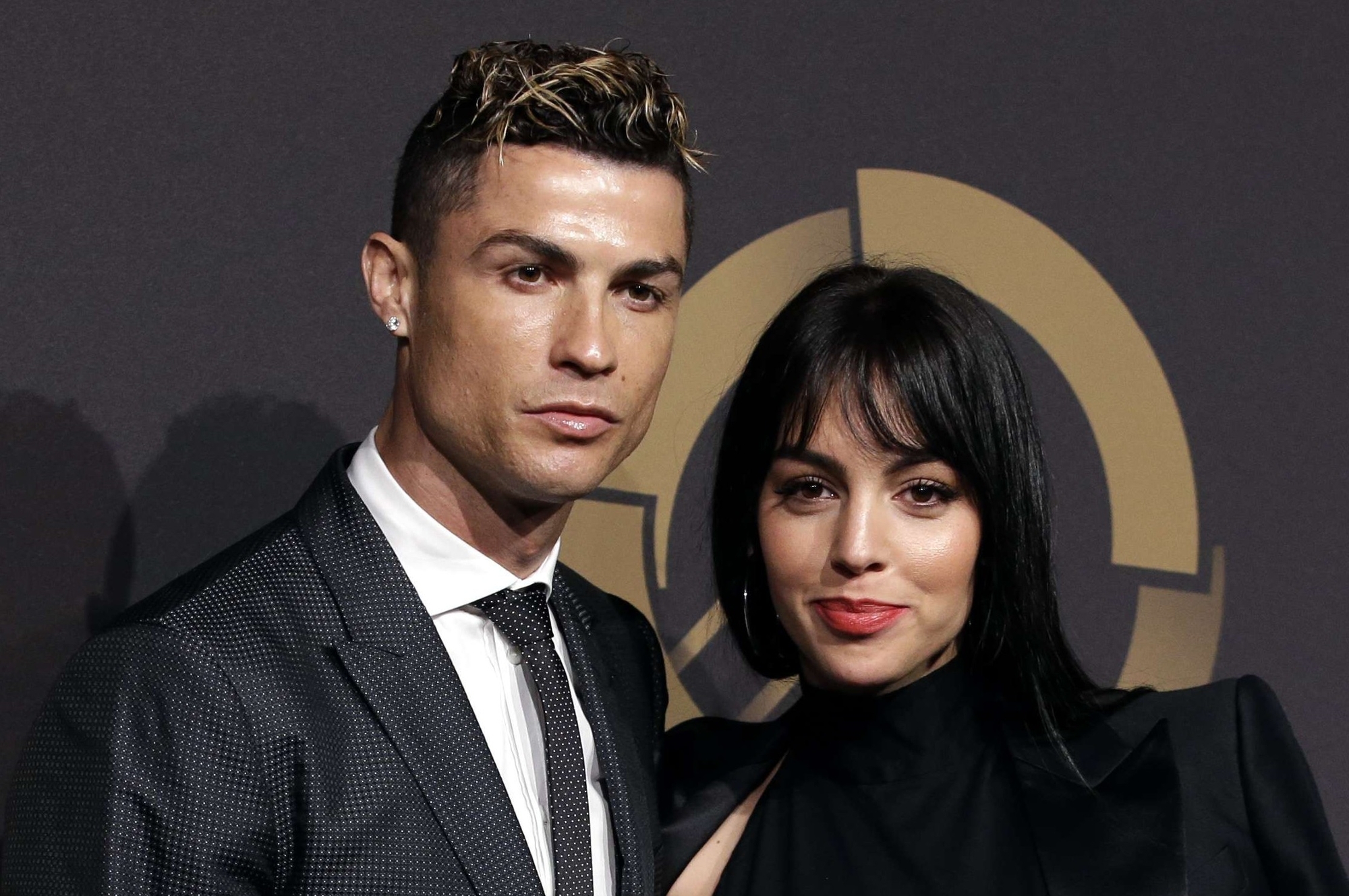 Coupe du monde 2022 : Cristiano Ronaldo sur le banc de touche… Georgina Rodriguez monte au créneau