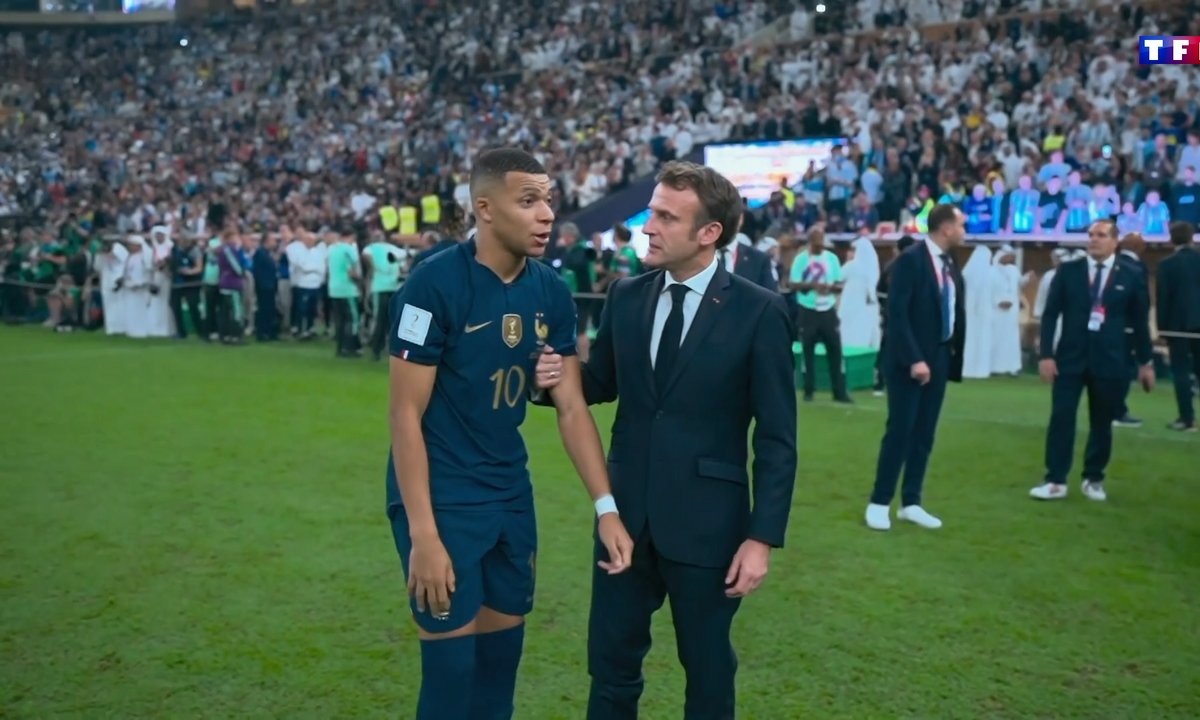 Kylian Mbappé et Emmanuel Macron @DR