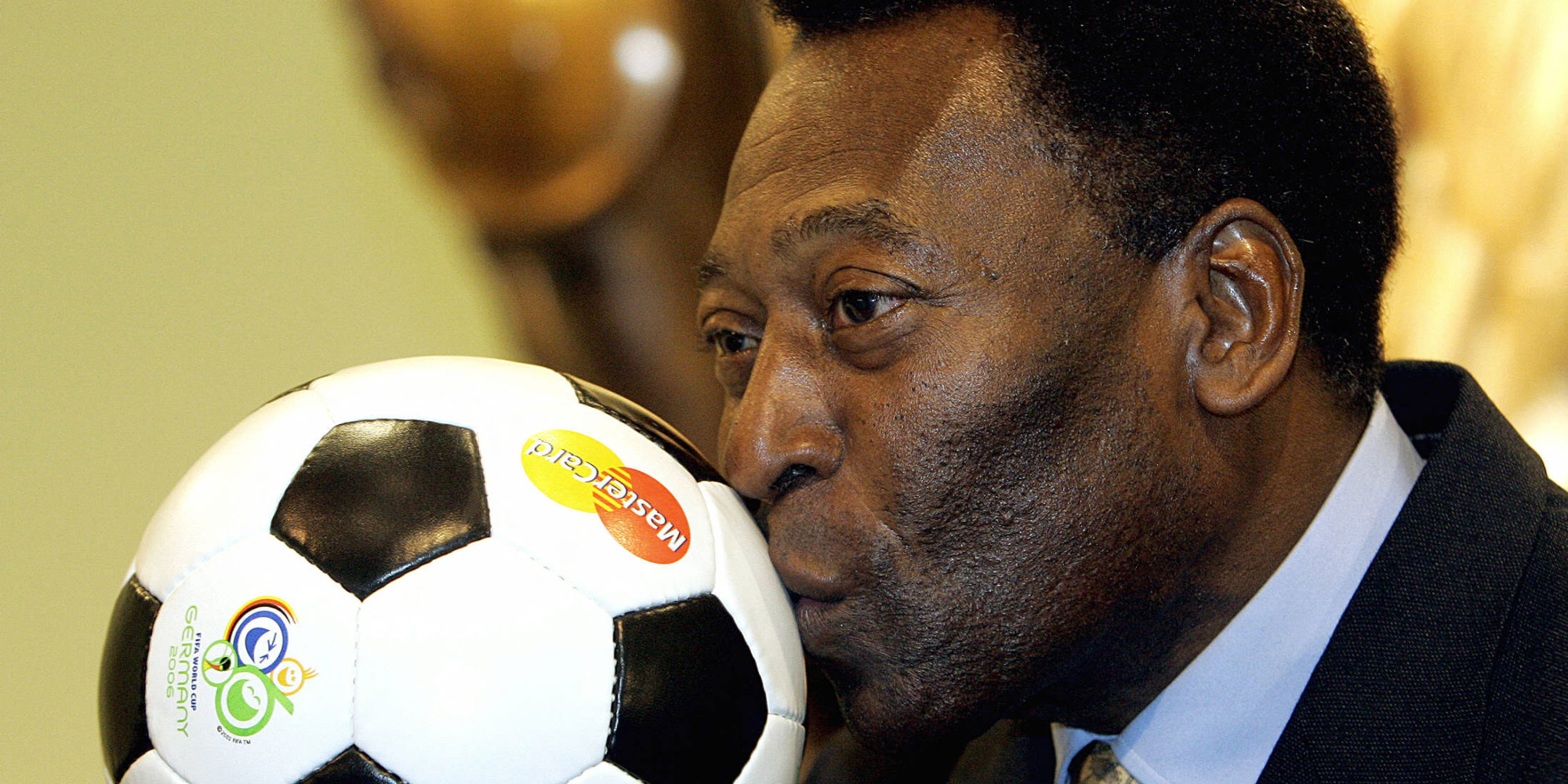 Mort du footballeur Pelé : Kylian Mbappé lui rend un touchant hommage