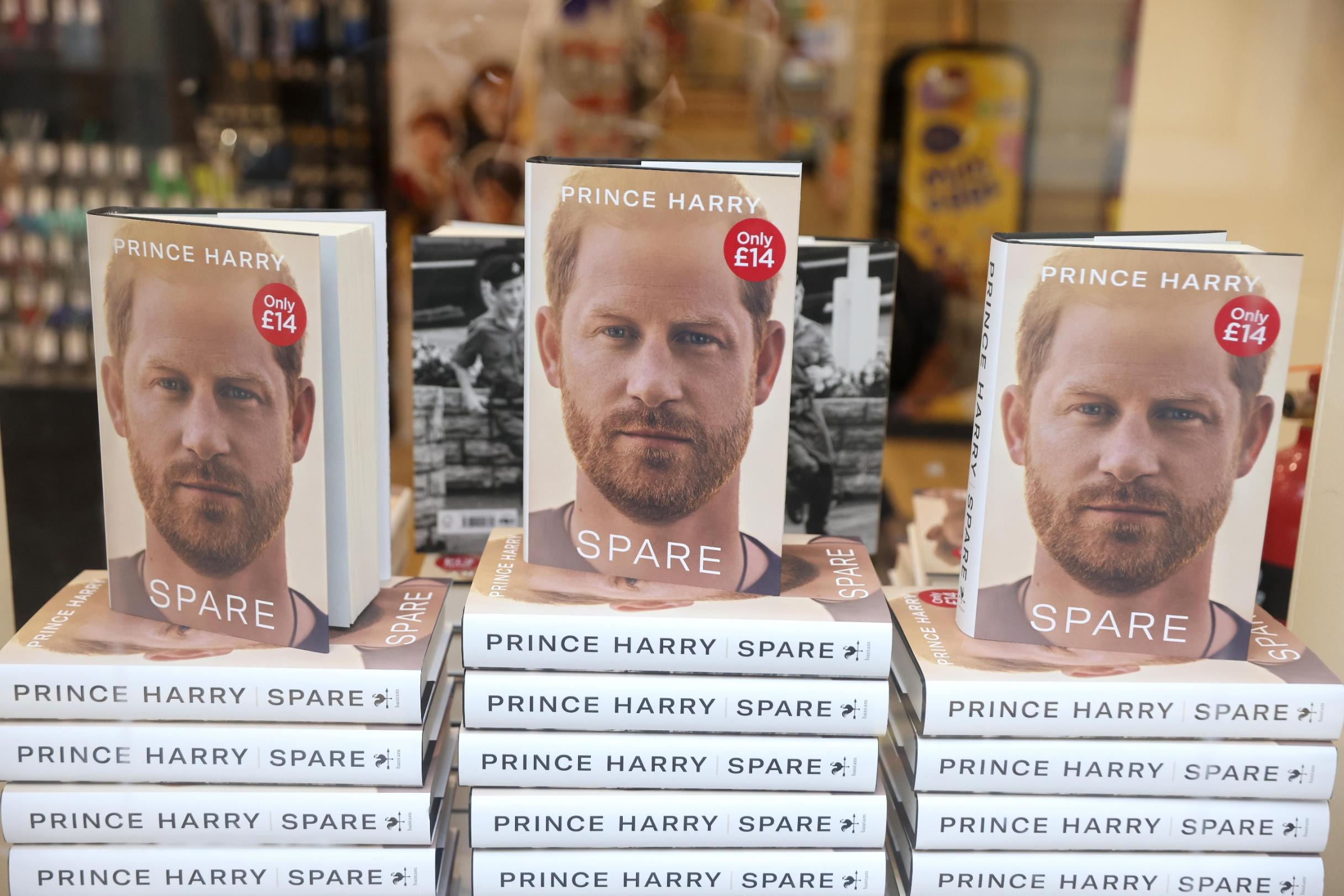 Prince Harry : pourquoi ses mémoires ont provoqué la colère de Netflix...