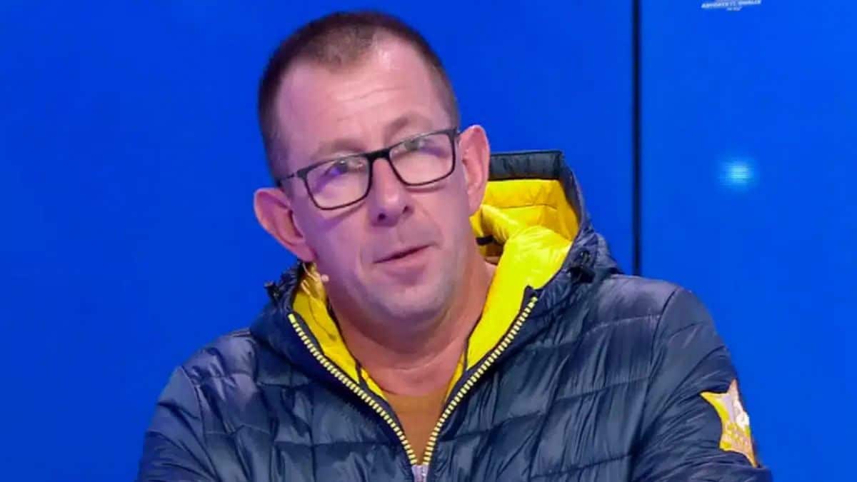 12 coups de midi : Stéphane prend la défense de Sarah, harcelée sur les réseaux sociaux !