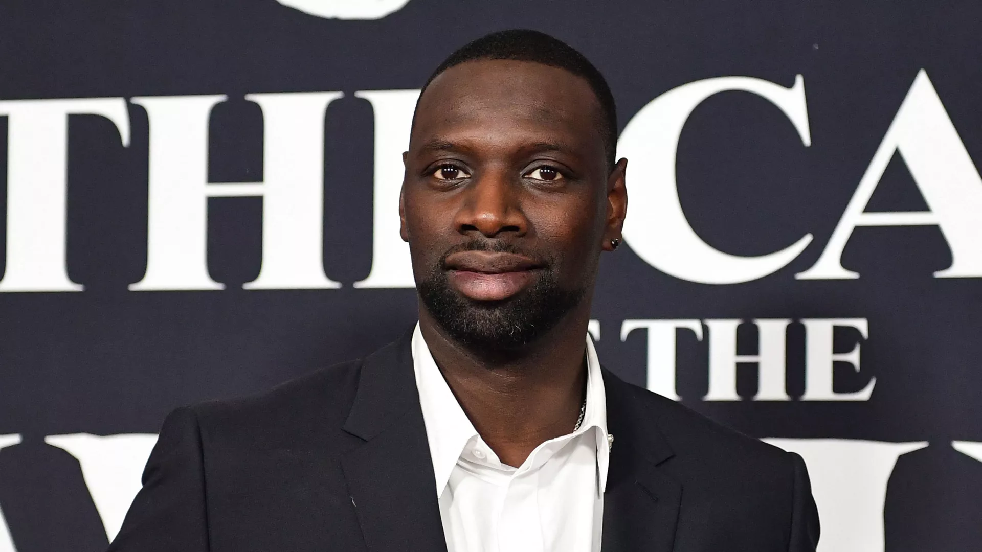 Omar Sy : sa réponse cash à la polémique "Je ne dois rien à personne. Je suis Français"