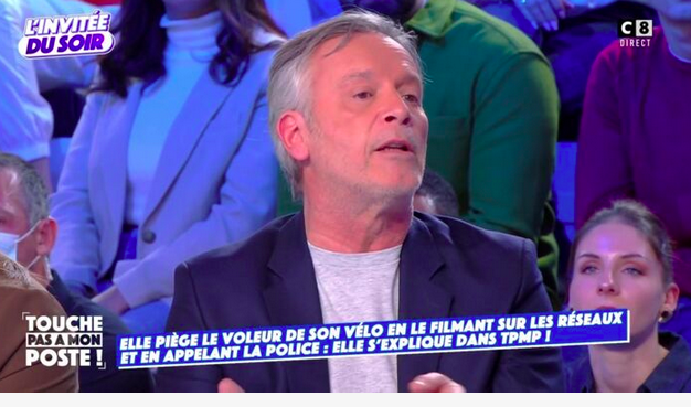 Jean-Michel Maire (TPMP) : victime de chantage après l'envoi d'une photo de lui "nu sous la douche"