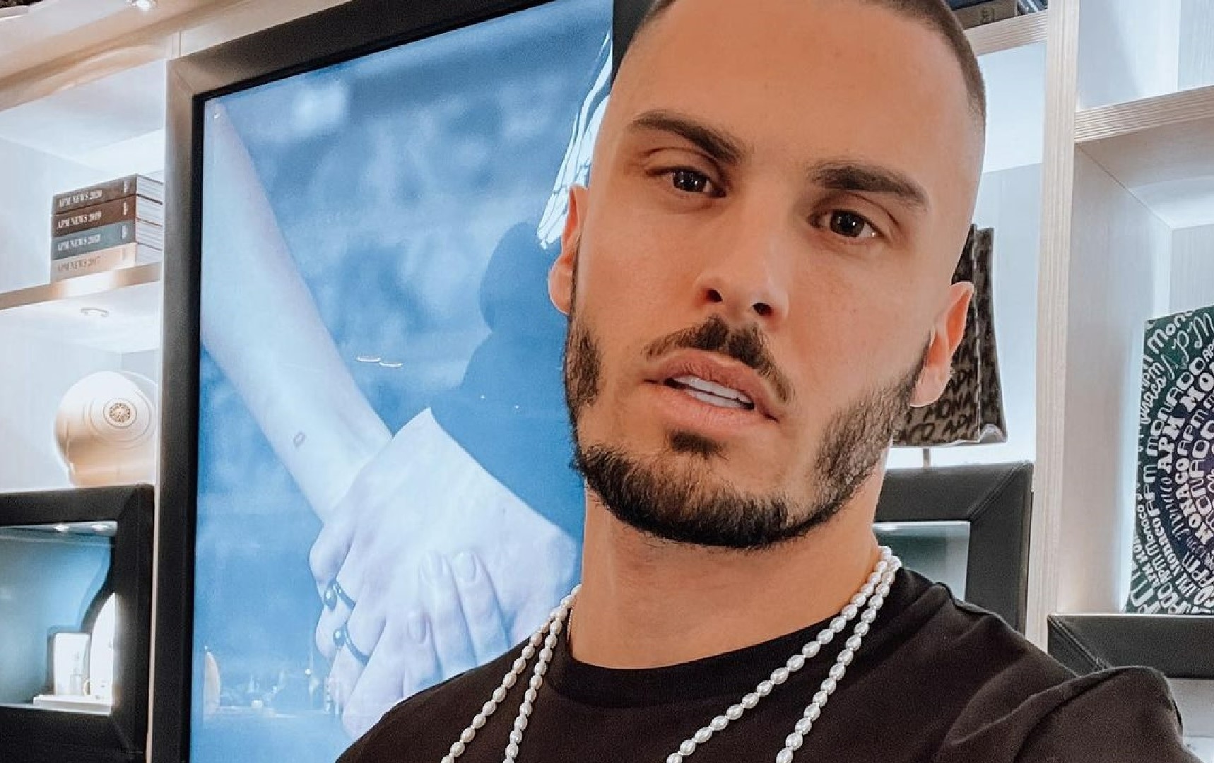 Baptiste Giabiconi bientôt papa : il fait une belle annonce sur Instagram