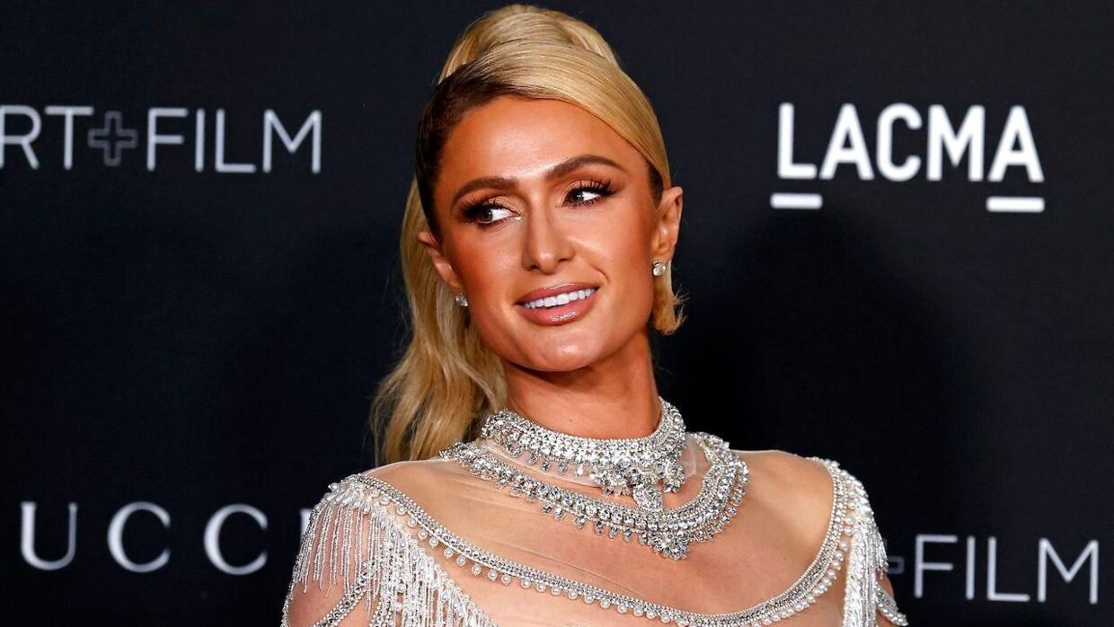 Paris Hilton maman : l’ancienne it-girl dévoile le visage de son fils pour la première fois !