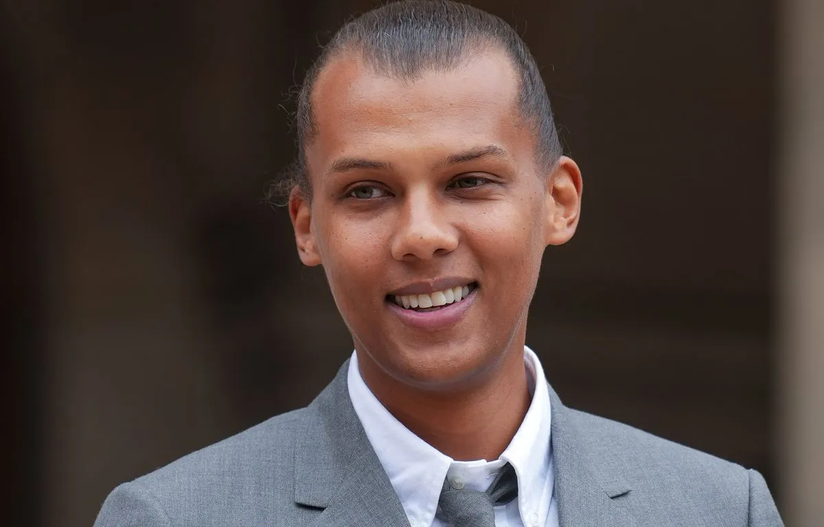 Stromae : en pleine convalescence, il fait une apparition très surprenante !