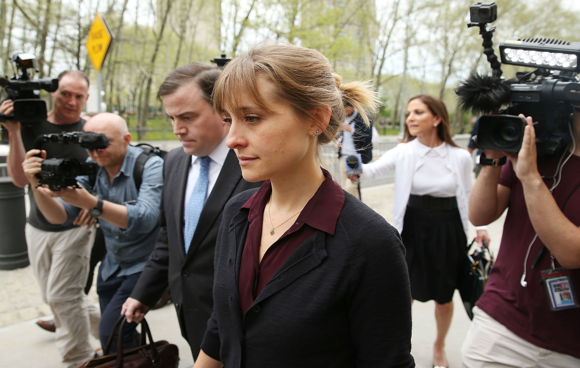 Allison Mack : la star de la série Smallville condamnée pour trafic sexuel vient d’être libérée