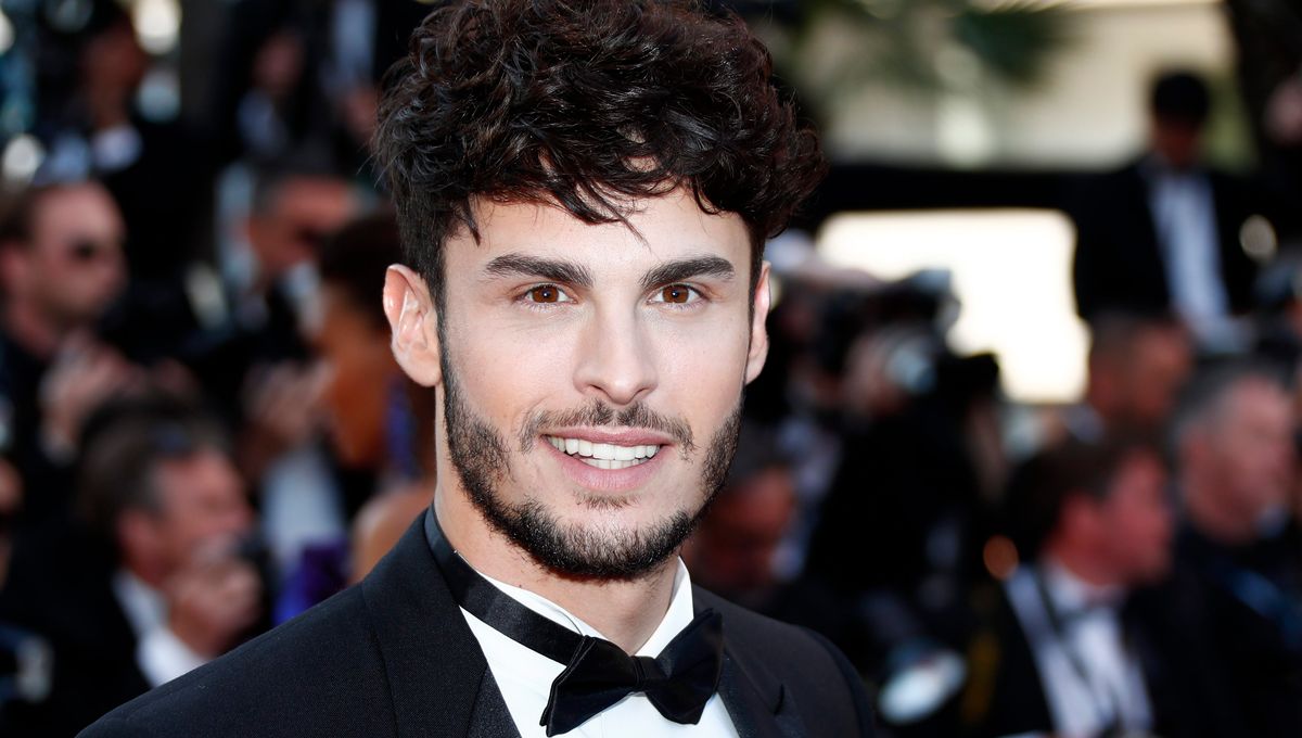 Baptiste Giabiconi papa : il partage de nouvelles photos de son bébé !