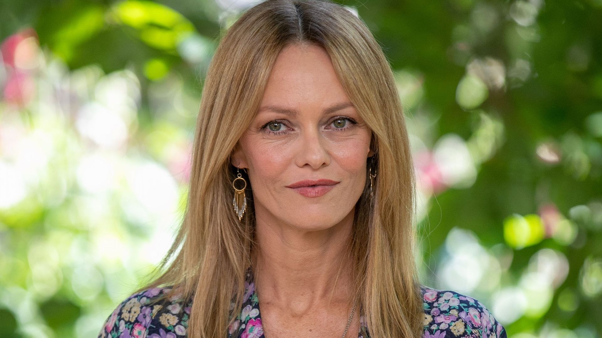 "P*tain j'en reviens pas" : Vanessa Paradis moquée par un jeune acteur en pleine interview