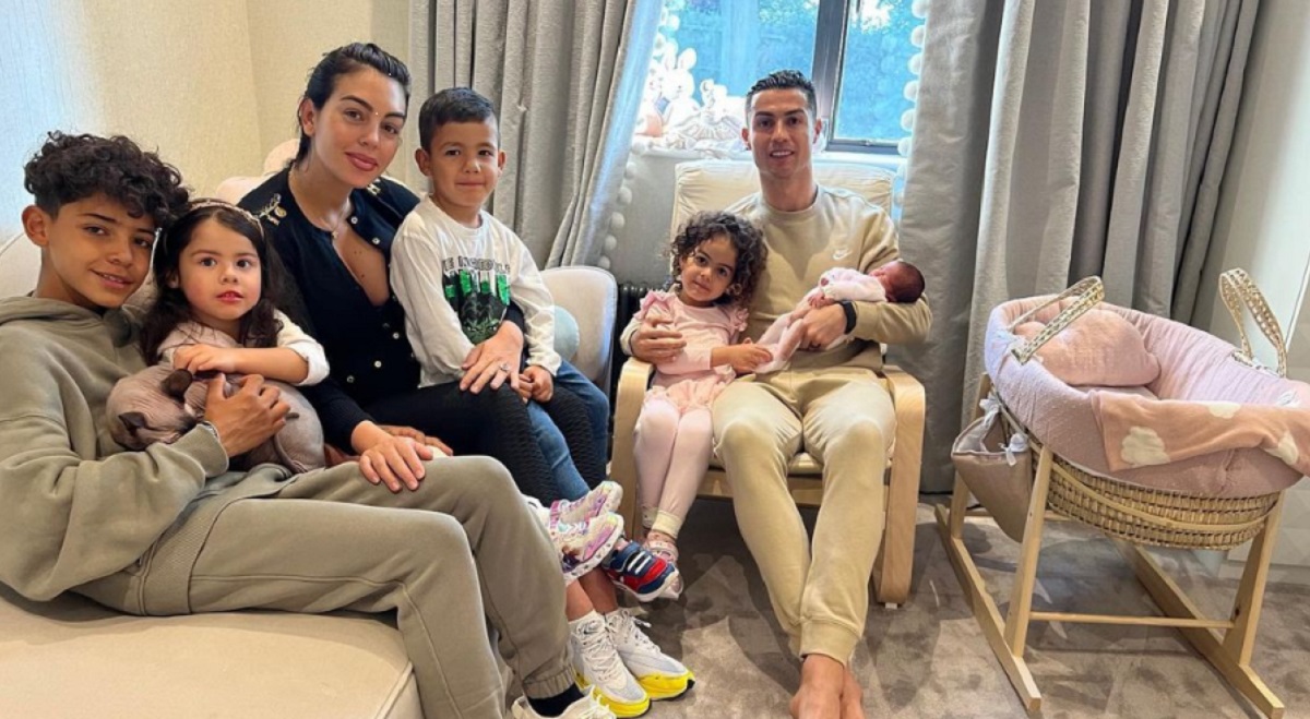 Cristiano Ronaldo : Son fils fan de Kylian Mbappé ? Cette vidéo qui affole la Toile !