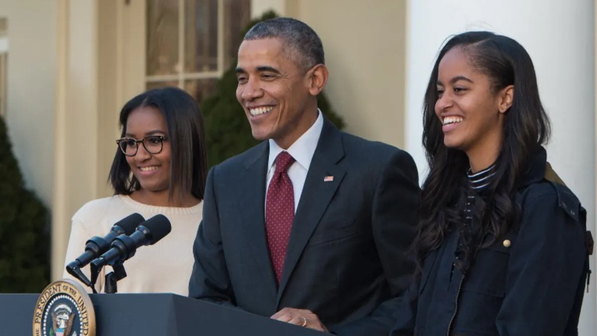 Barack Obama : ses filles passent la soirée avec un rappeur de renom