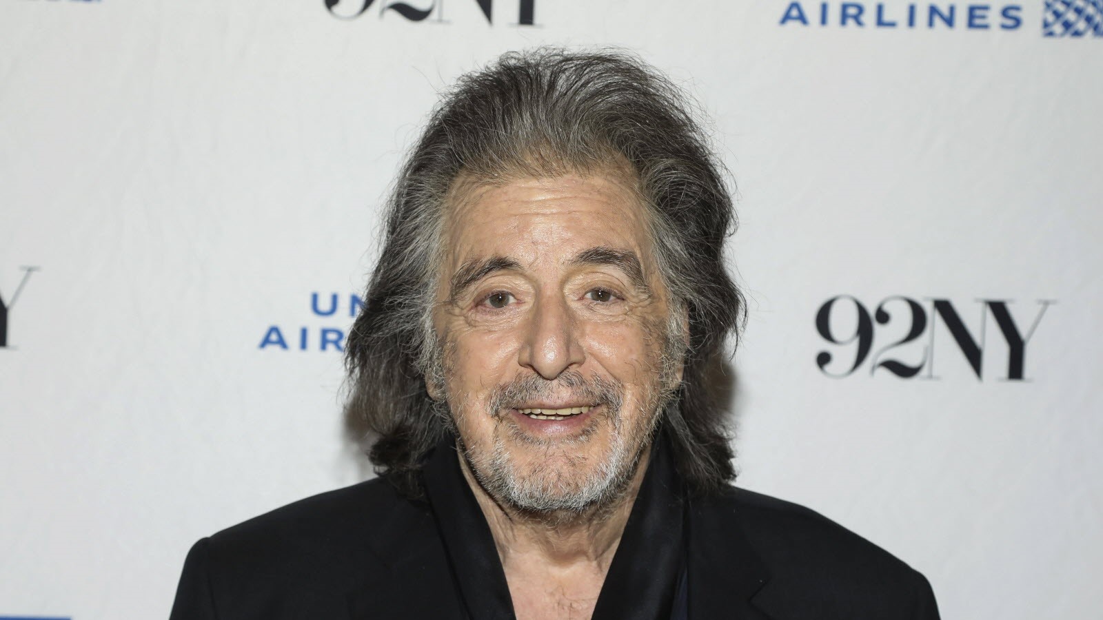 Al Pacino, à nouveau papa à 83 ans, quitte la jeune maman qui en demande la garde complète