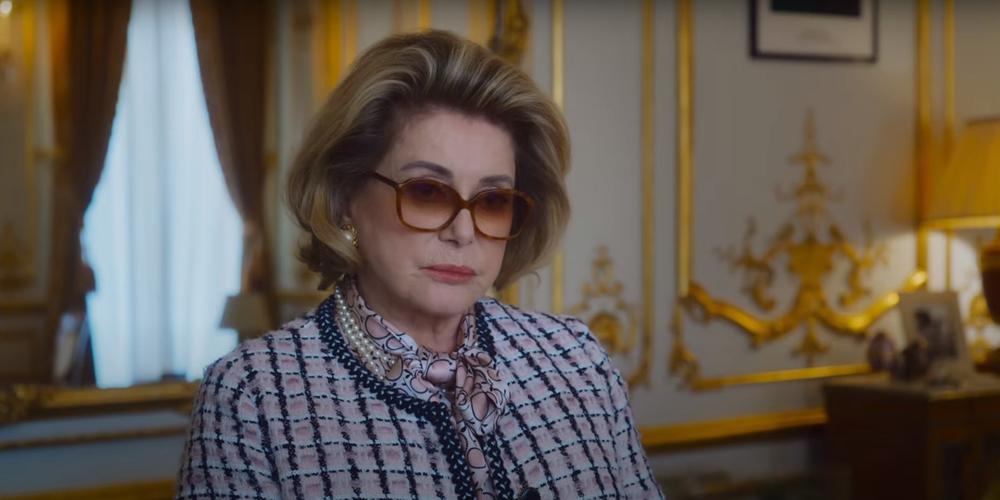 Catherine Deneuve dans la peau de Bernadette Chirac : le chauffeur de l'ex Première dame la tacle !