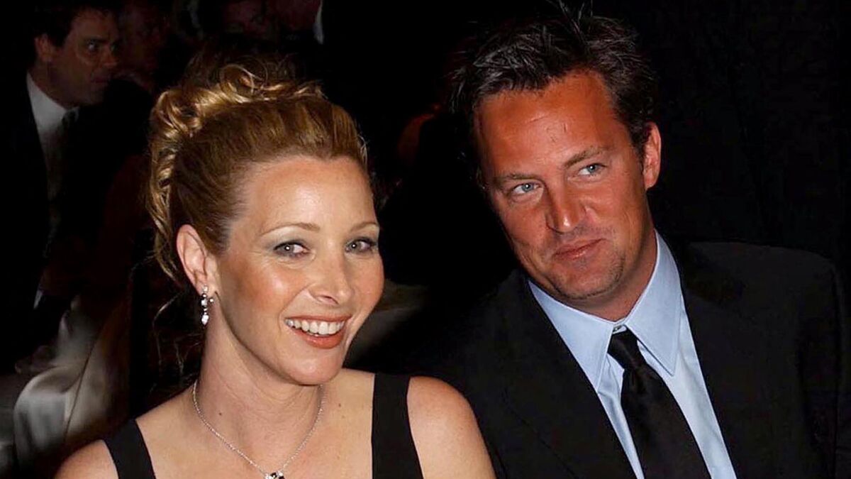 Mort de Matthew Perry : la théorie de Lisa Kudrow sur le décès de sa co-star de Friends