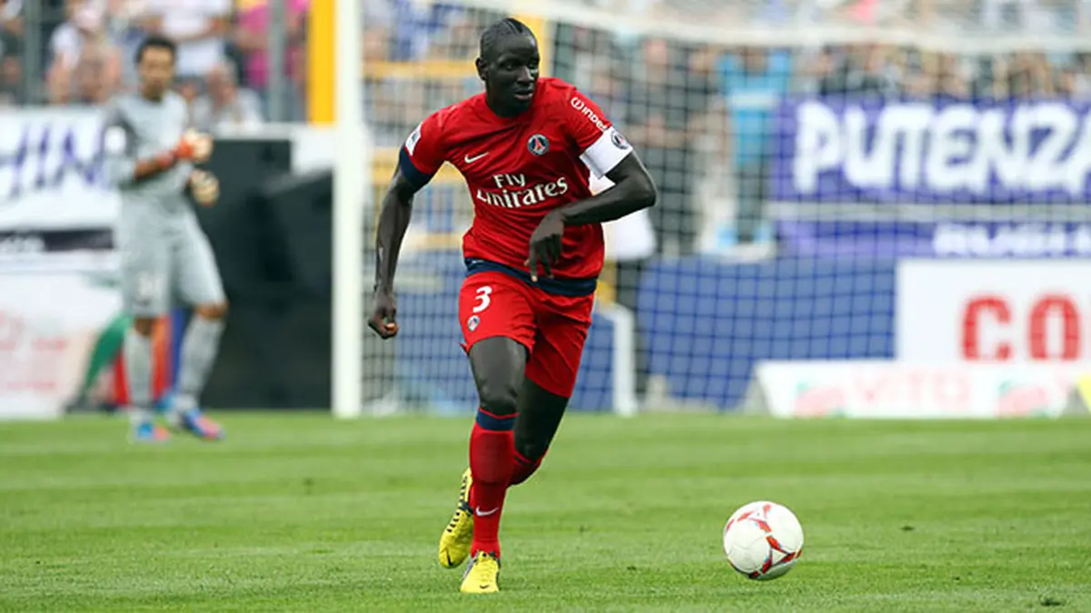 Mamadou Sakho : qualifié de "pleureuse", le footballeur aurait frappé son entraîneur