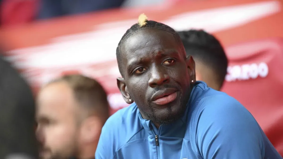 Mamadou Sakho : qualifié de "pleureuse", le footballeur aurait frappé son entraîneur