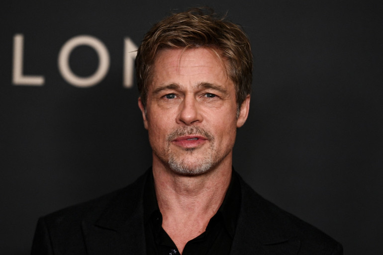 Brad Pitt "fou amoureux" : il officialise avec sa chérie Ines de Ramon