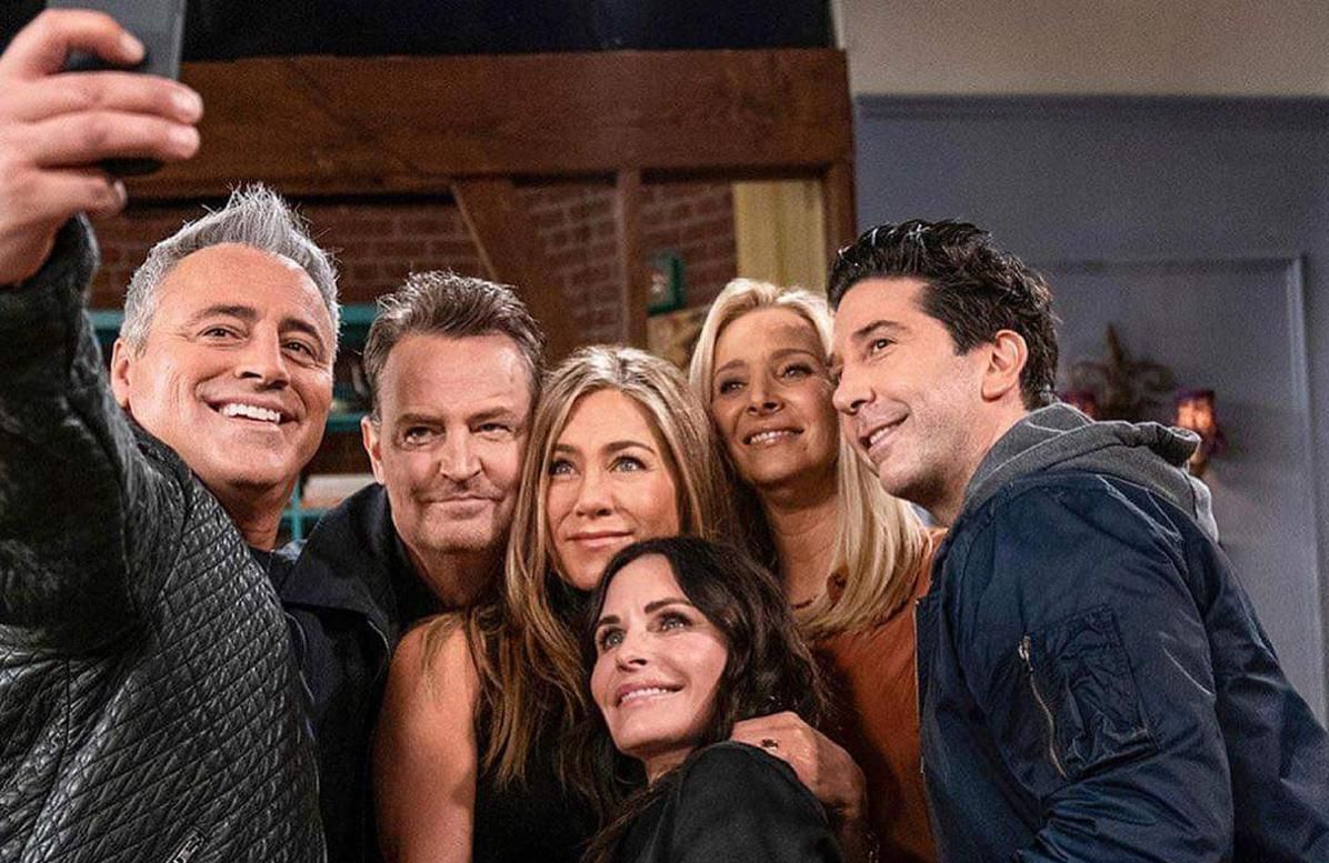 Mort de Matthew Perry : Courteney Cox, Jennifer Aniston et Lisa Kudrow "détruites"...