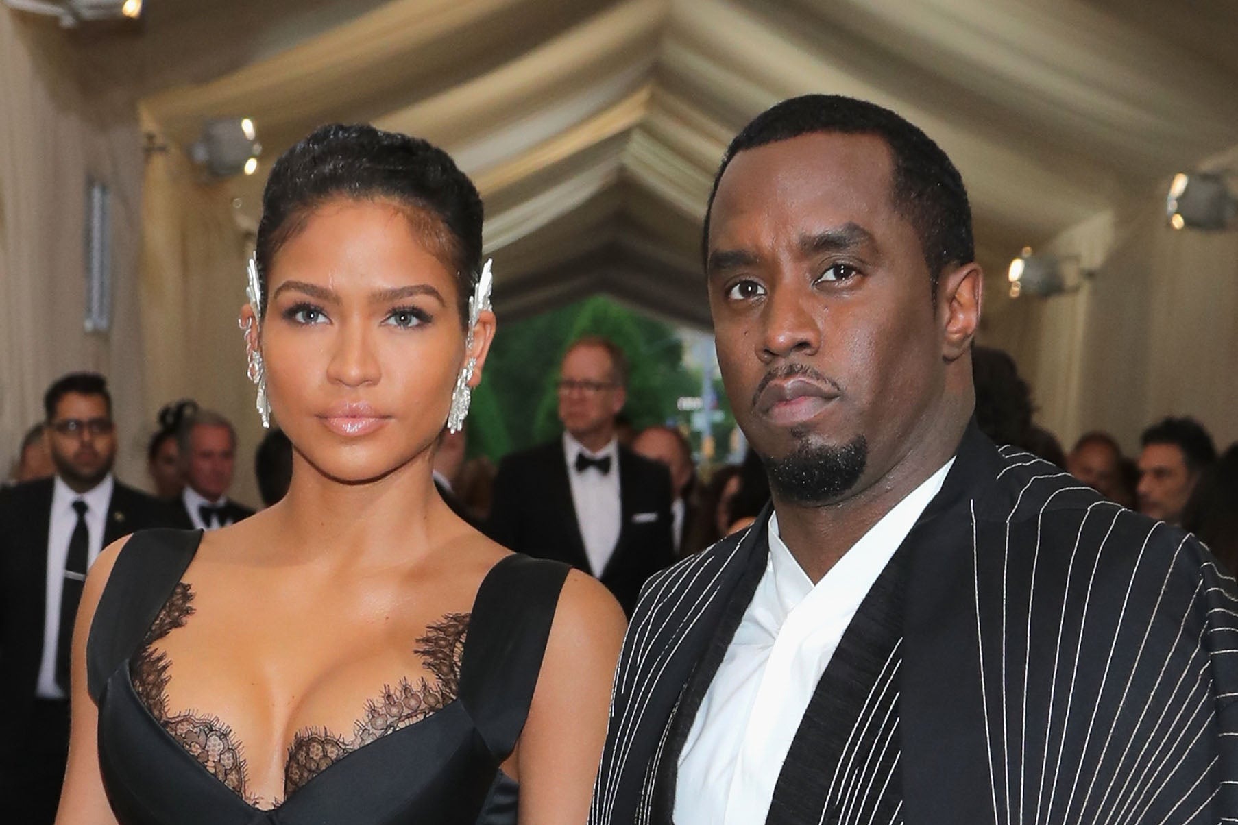 P. Diddy traîné devant la justice par la chanteuse Cassie : "Je suis prête à raconter mon histoire"