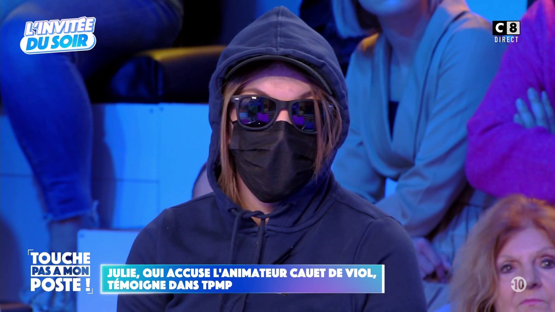 Cauet : sa présumée victime témoigne sur le plateau de TPMP… Des photos interpellent Raymond