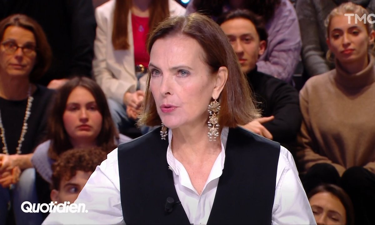Gérard Depardieu : Carole Bouquet pousse un coup de gueule &quot;J’ai peur pour lui&quot;