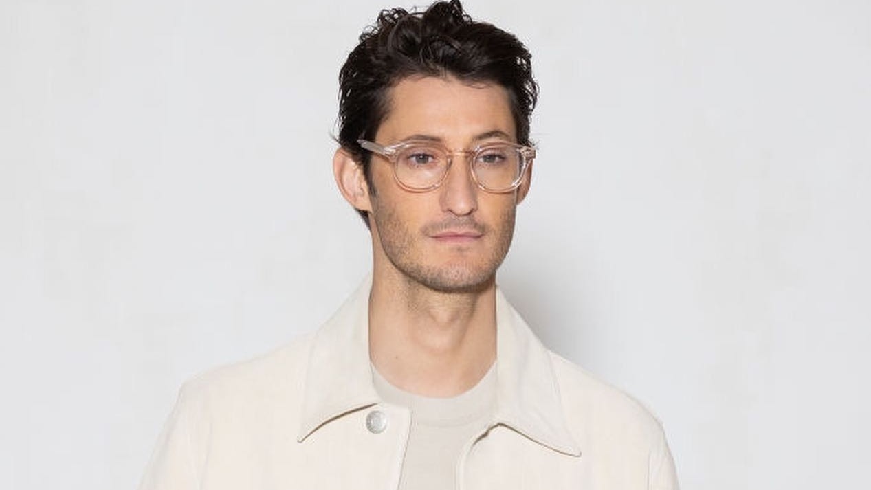 Pierre Niney : en colère, l’acteur  interpelle le président de la République