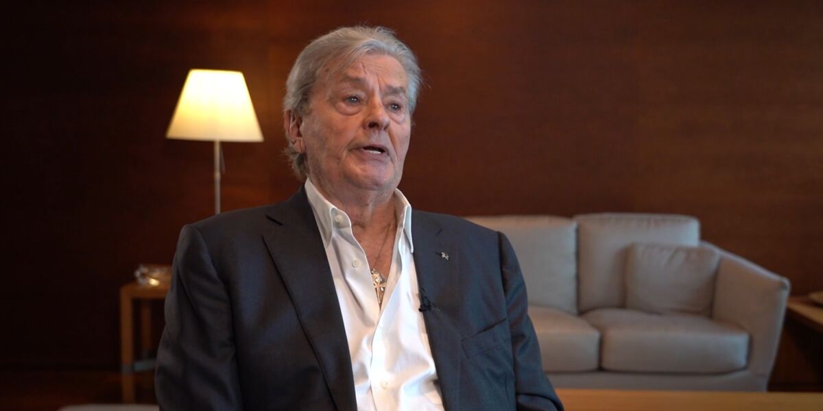 Alain Delon placé sous sauvegarde de justice : ce que ne pourra plus faire l’acteur