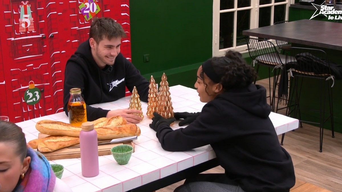 Star Academy : Candice et la petite amie de Julien en froid ? Ce geste qui met fin aux rumeurs