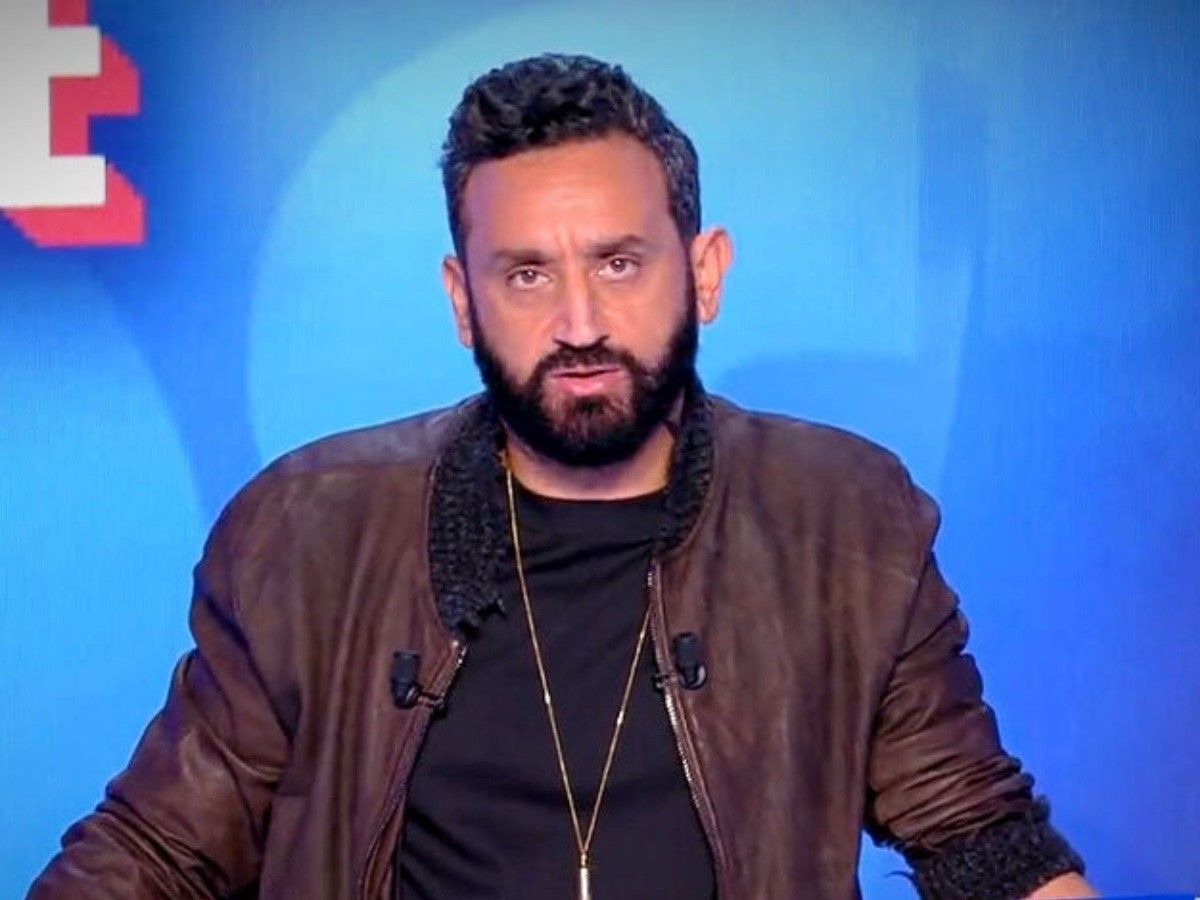 Cyril Hanouna tacle Karine Le Marchand : &quot;Qu'elle retourne dans le pré&quot;