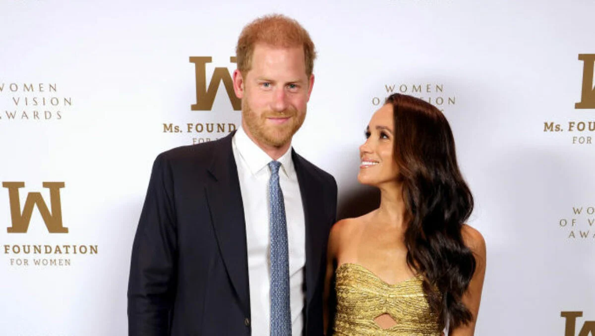 Meghan Markle : ce moment gênant où elle refuse qu'une femme pose aux côtés du prince Harry