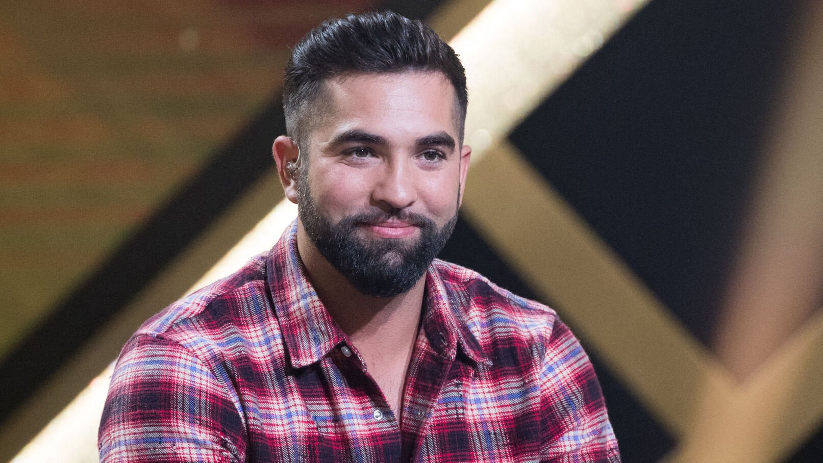 Kendji Girac hospitalisé : le chanteur blessé par balle... Son pronostic vital n'est plus engagé