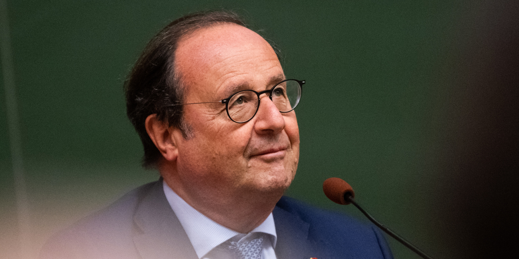 François Hollande : son scooter vendu aux enchères pour une somme bien au-delà de sa valeur