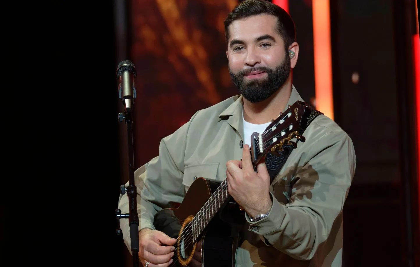 Kendji Girac amateur d'armes à feu ? &quot;Ce loisir de pratiquer le tir...&quot;