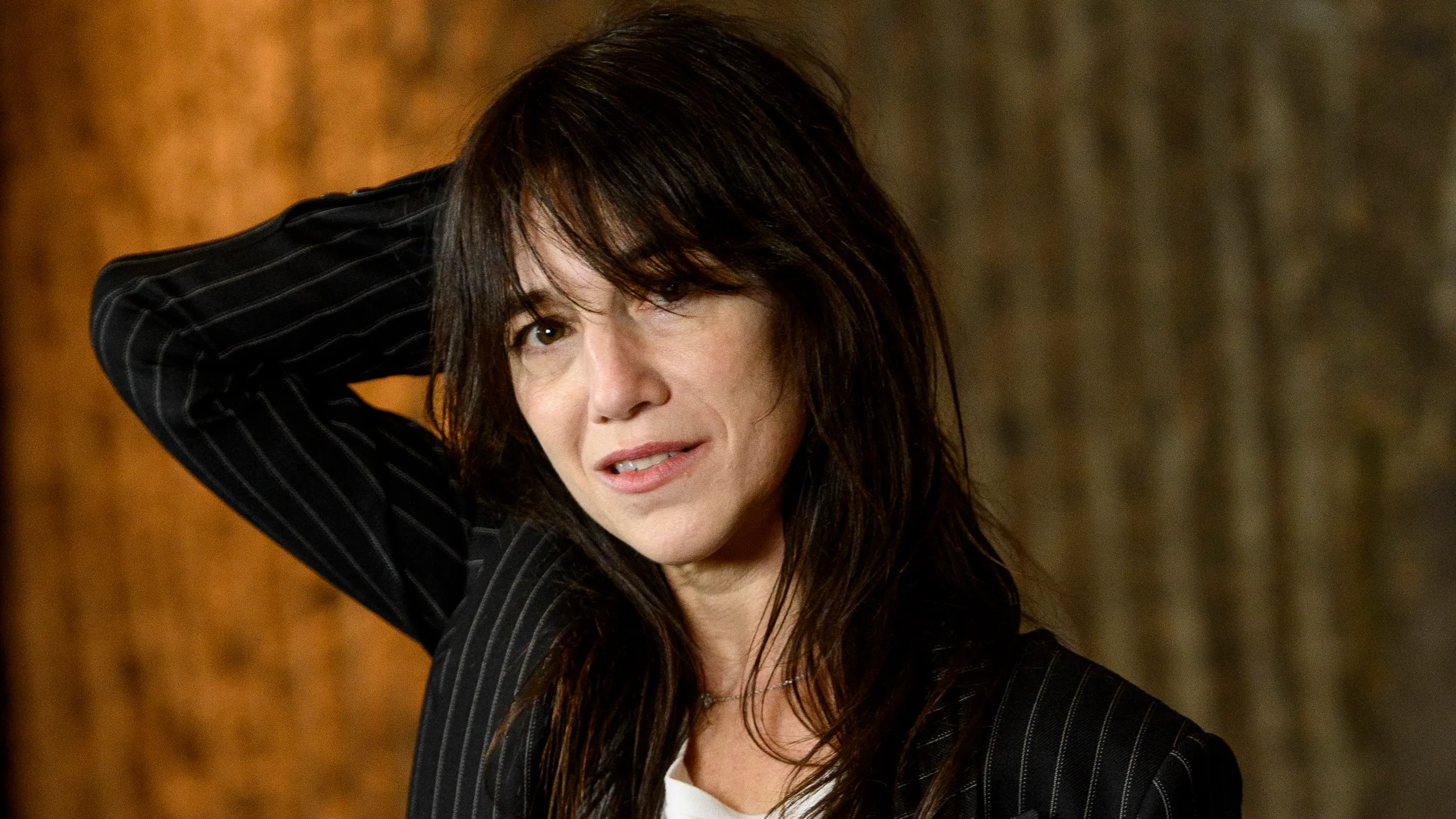 Charlotte Gainsbourg : Ben Attal partage des photos de famille... Un détail inquiète les internautes