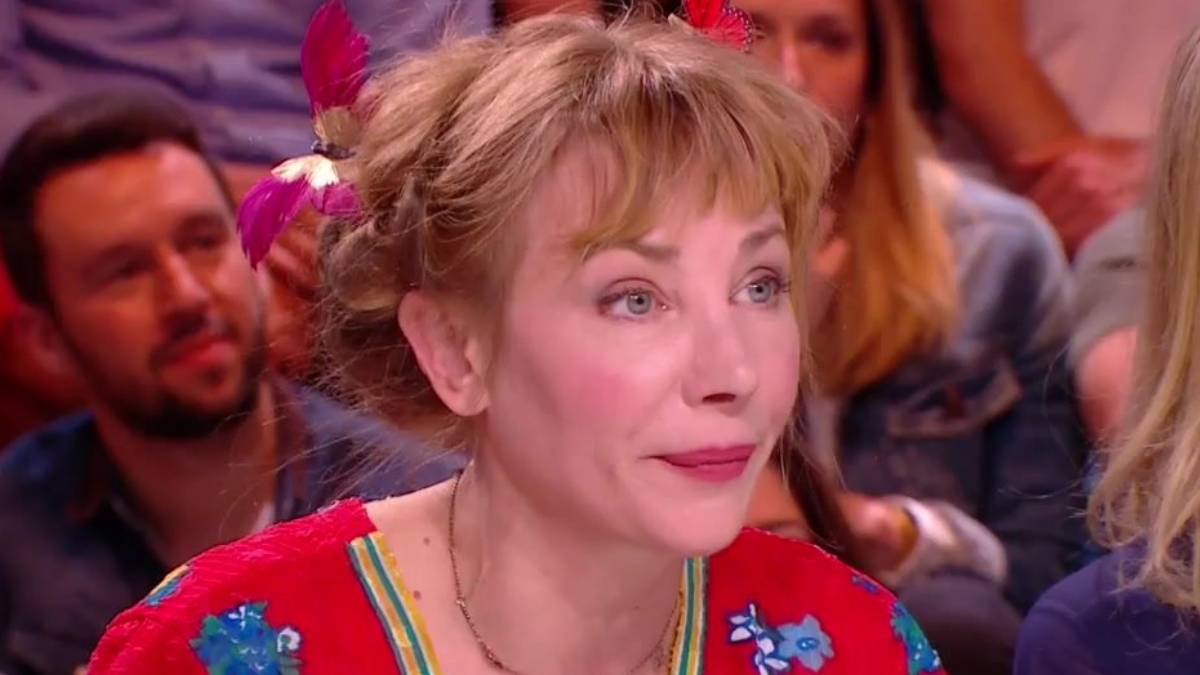Julie Depardieu évoque ses regrets concernant sa rhinoplastie : &quot;Tu te dis merde&quot;