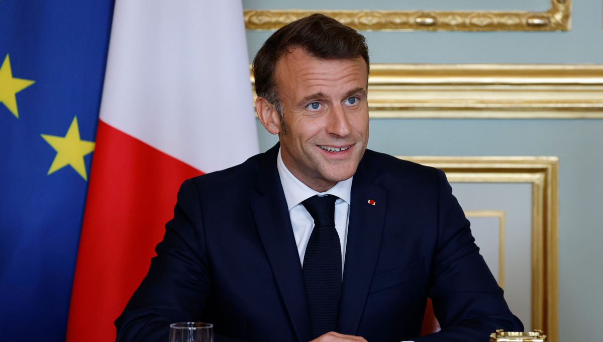 Emmanuel Macron face à de nouvelles rumeurs : l’Élysée s’indigne face à "ces manipulations"