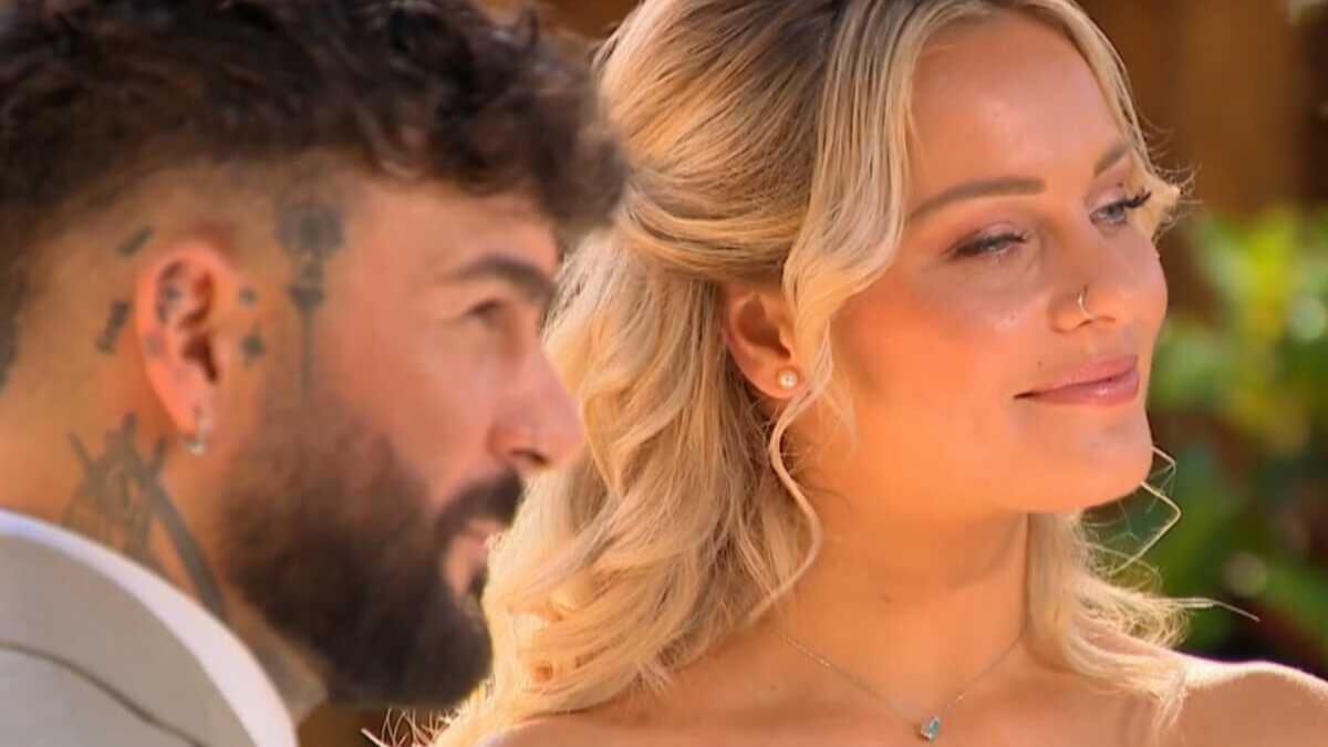 &quot;Laury crottin&quot; : Anthony (Mariés au premier regard) s’explique… Laury réagit !