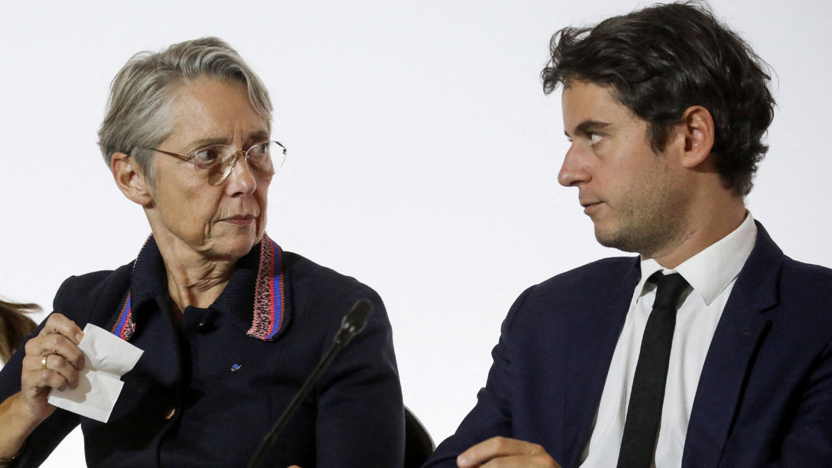 Gabriel Attal et Élisabeth Borne s’adonnent à une passe d’armes sur les réseaux sociaux